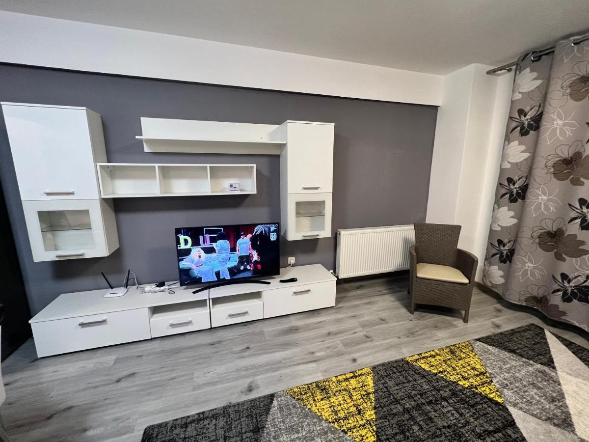 Robedy Mamaia